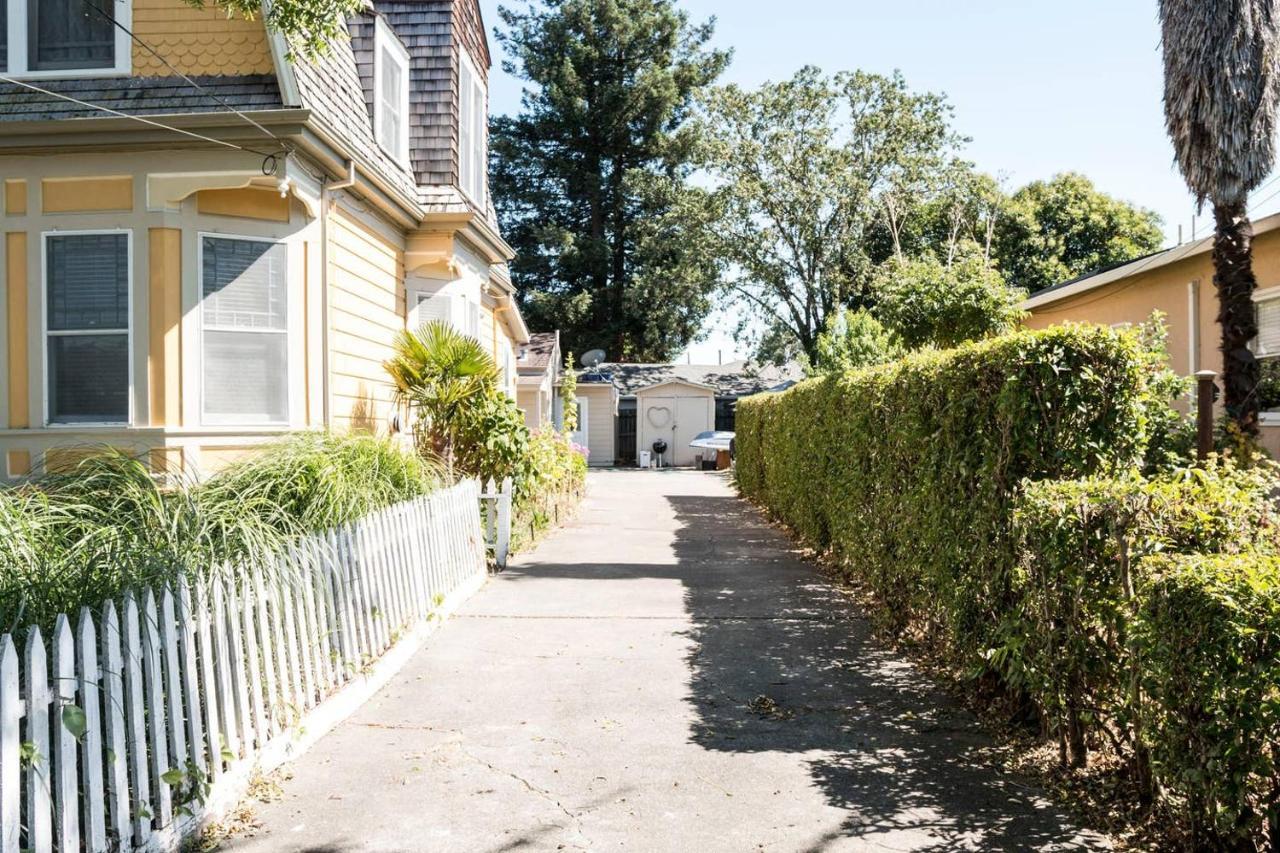 West End Neighborhood Cottage Santa Rosa Bagian luar foto