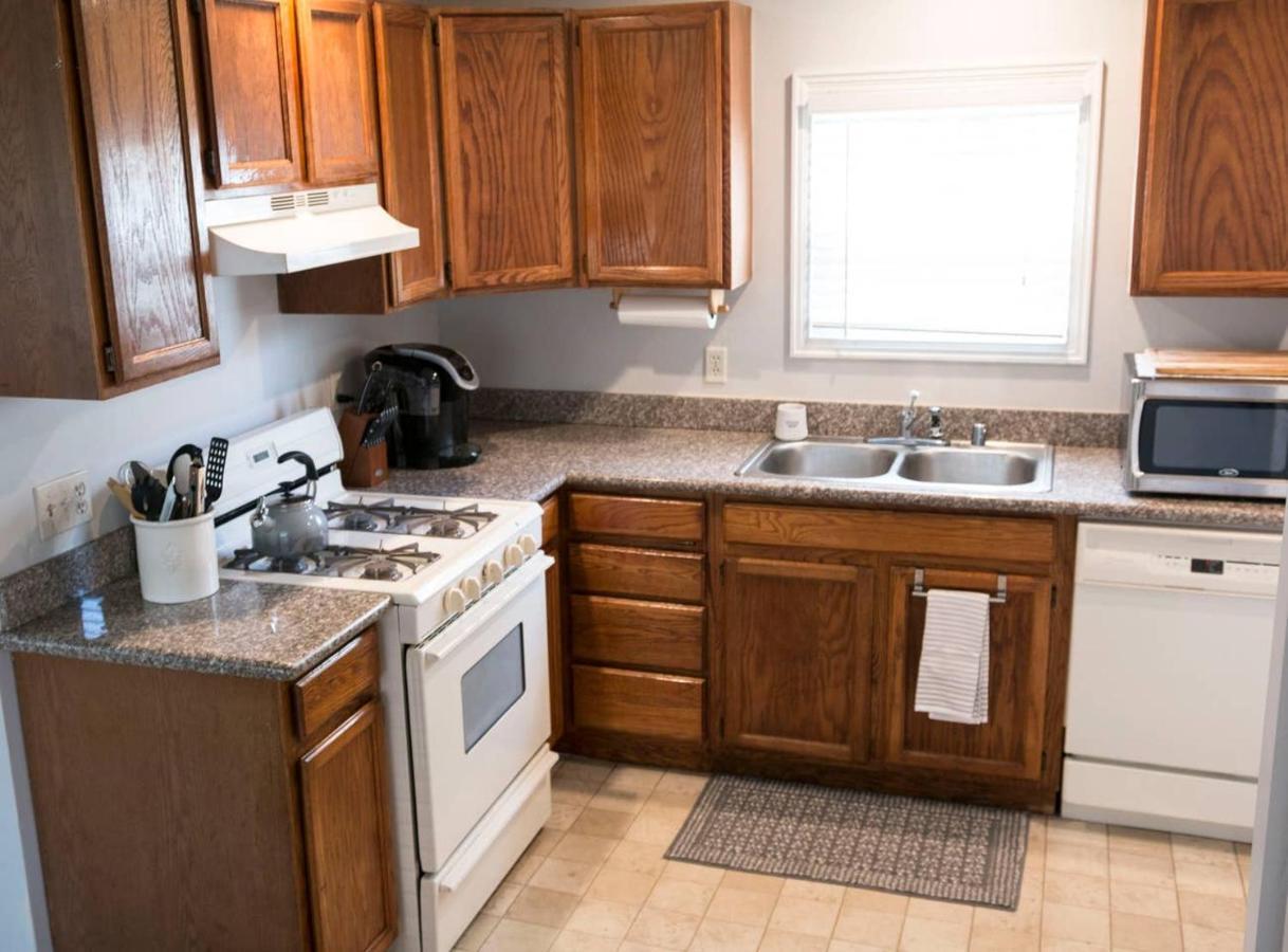 West End Neighborhood Cottage Santa Rosa Bagian luar foto