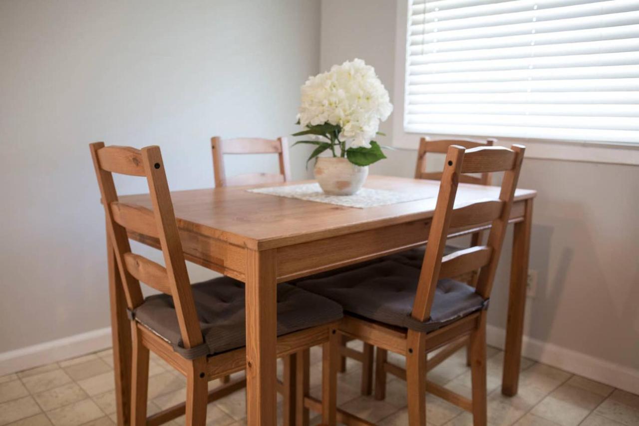 West End Neighborhood Cottage Santa Rosa Bagian luar foto